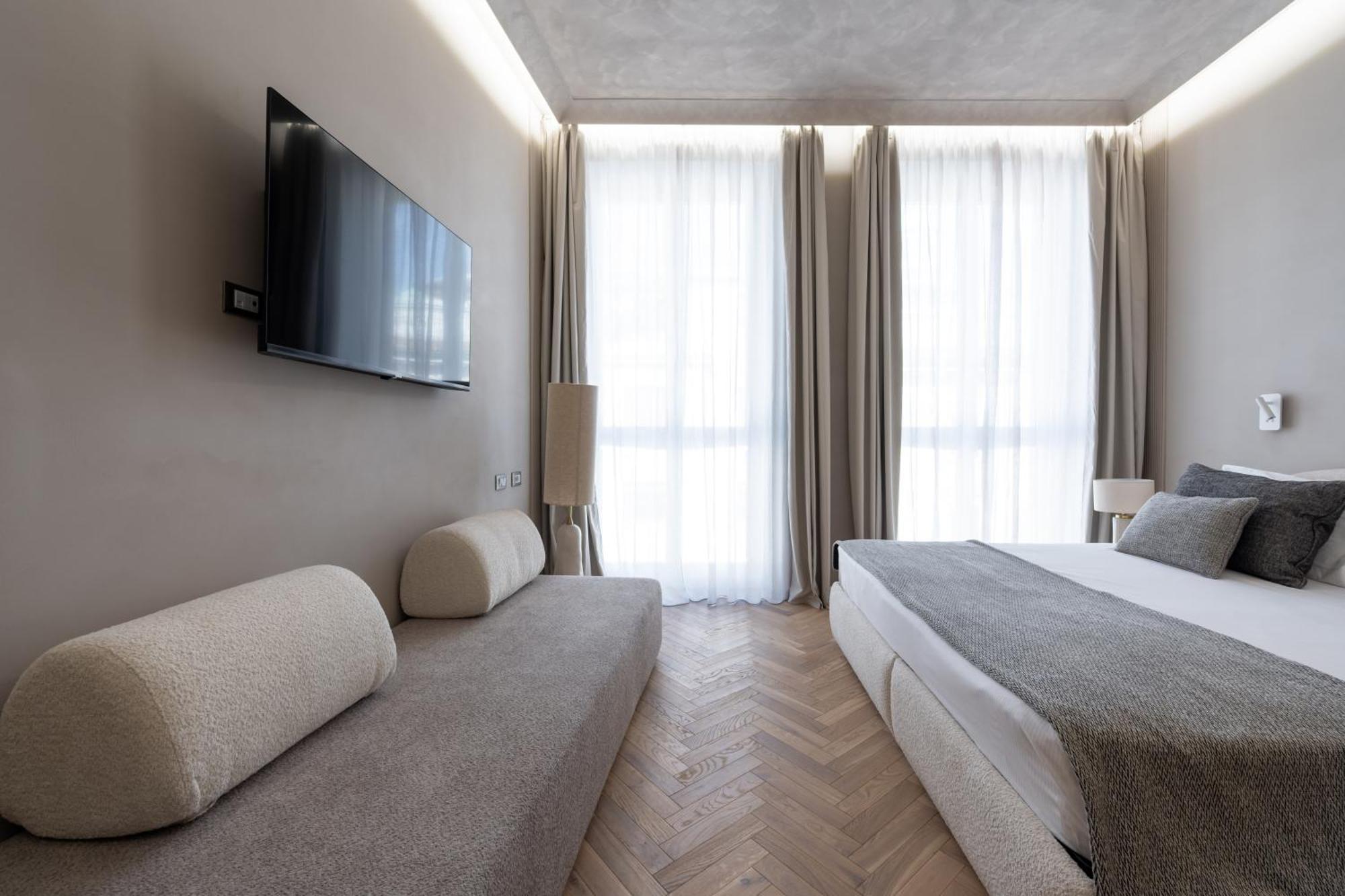 Duomo Collection Hotel Milan Exterior photo