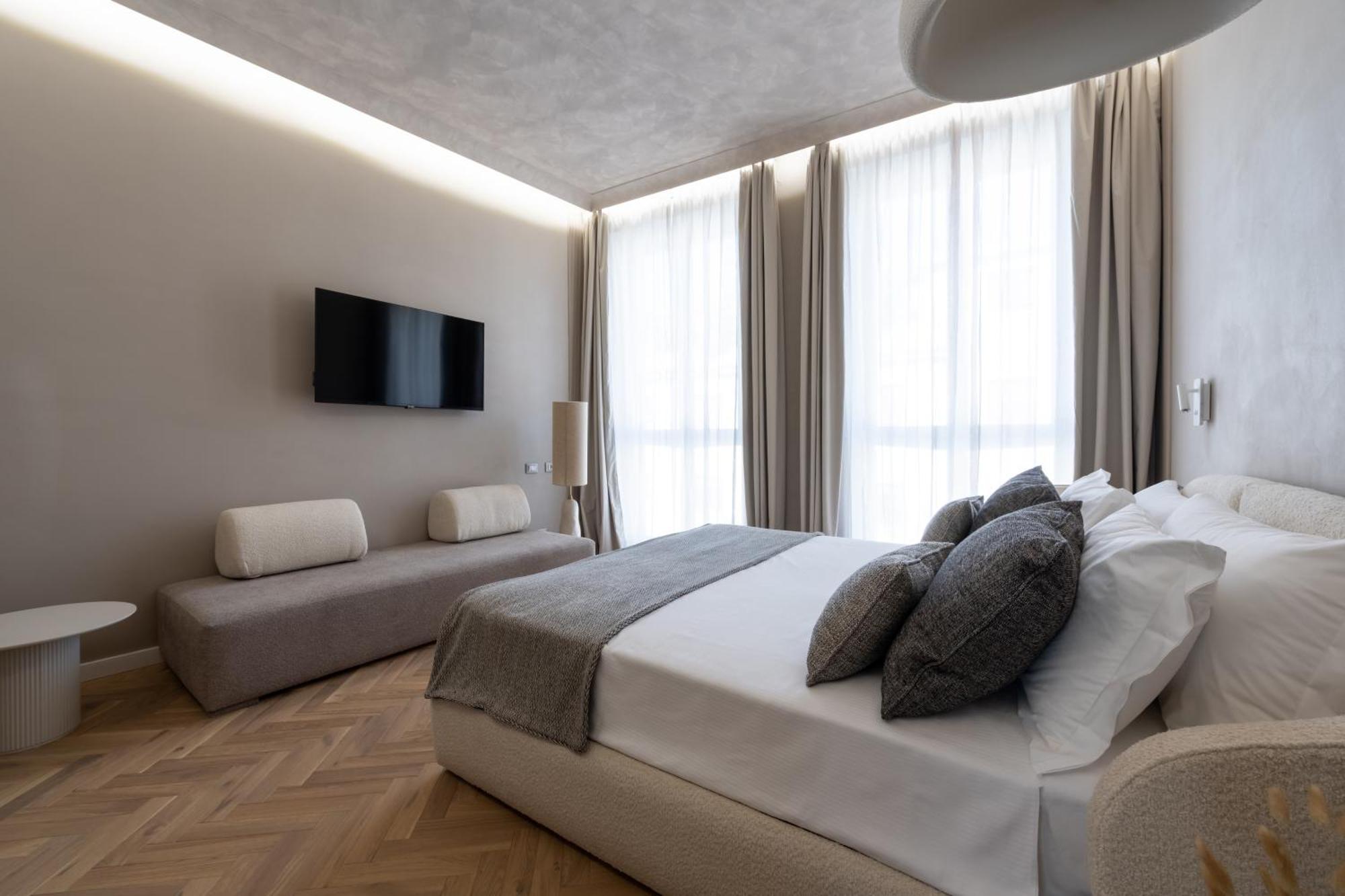 Duomo Collection Hotel Milan Exterior photo